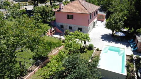 Casa do Avô Manuel House in Viana do Castelo District, Portugal
