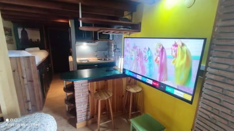 TV and multimedia, Communal kitchen
