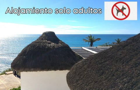 Natural landscape, Balcony/Terrace, Beach