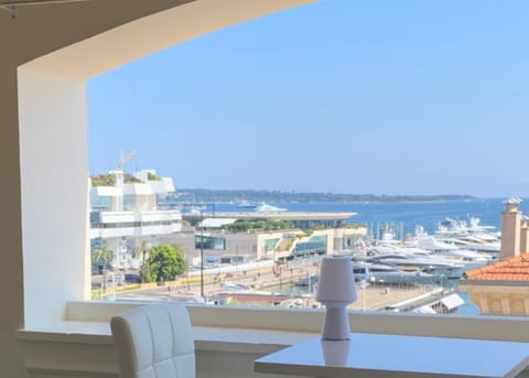 Summer, Balcony/Terrace, Decorative detail, Landmark view, Sea view