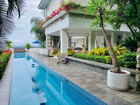 Balcony/Terrace, Pool view, Swimming pool, sunbed