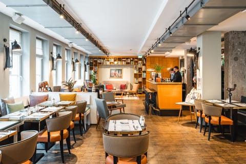 Lounge or bar