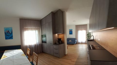 Kitchen or kitchenette, Living room, Seating area