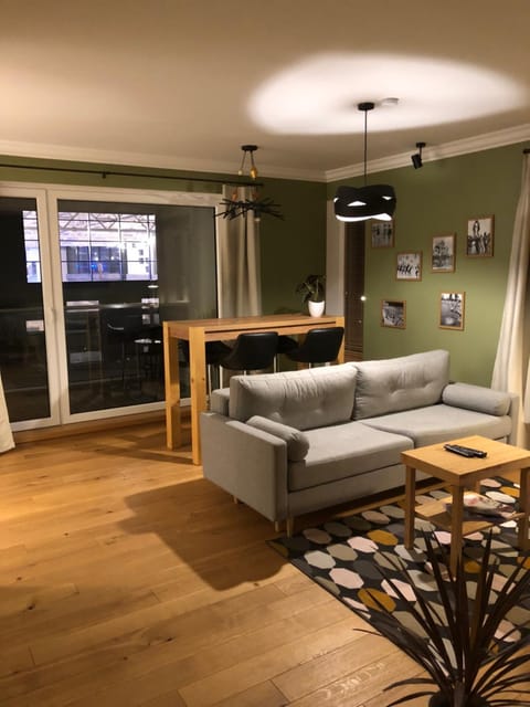 Communal lounge/ TV room, Living room, Seating area, Dining area