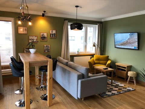 Communal lounge/ TV room, Living room, Photo of the whole room