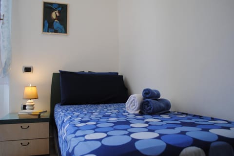 Seating area, Bedroom