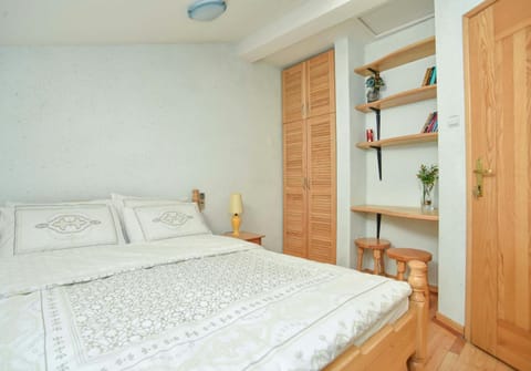 Comfort Inn Old Town Apartment in Budva