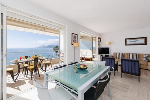 Mer du Sud 4 YourHostHelper Apartment in Cannes