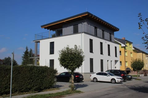 Property building, Location
