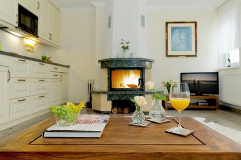 Dining area, flat iron