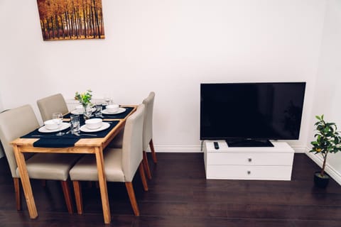 Detached Coach House House in Colchester