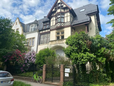 Style Comfort Silence Apartment in Freiburg