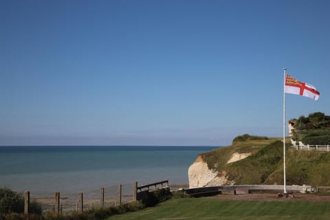 Nearby landmark, Day, Natural landscape, Beach, Sea view