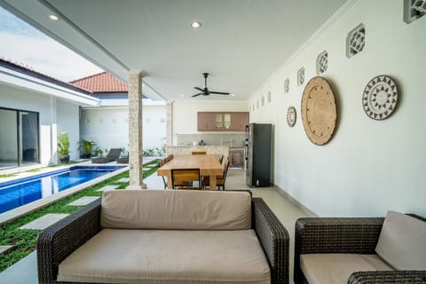 The Catur Villa Seminyak Villa in Kuta