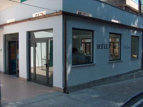 Property building, Lounge or bar