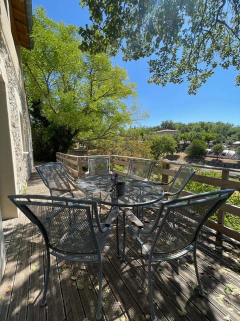 Domaine de Chadeyron Campground/ 
RV Resort in Provence-Alpes-Côte d'Azur