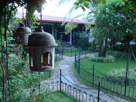 Garden, Garden