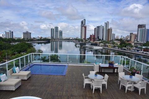 Balcony/Terrace, River view