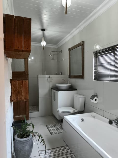 FlowerBox Cottages Apartment in Western Cape