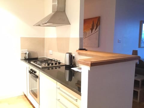 Coffee/tea facilities, Kitchen or kitchenette