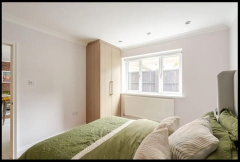 City Centre Maison Apartment in High Wycombe