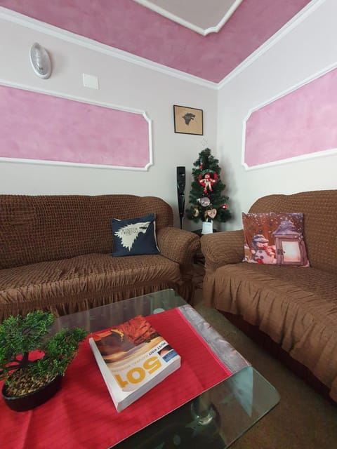 Villa Winterfell Popova Šapka Kodra e Diellit Nature lodge in North Macedonia