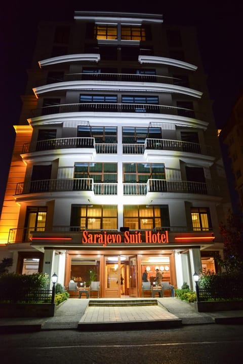 Property building, Facade/entrance