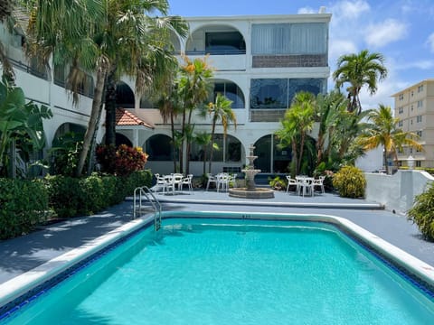 Property building, Swimming pool
