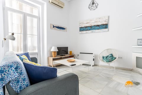 TV and multimedia, Living room, internet, air conditioner