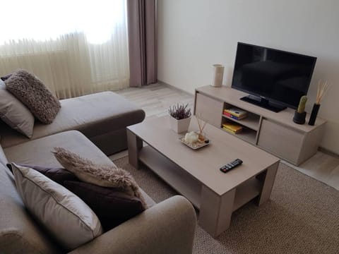 Living room, Bedroom