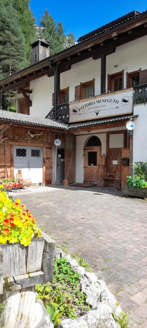 Agriturismo Fattoria Meneguto Societa Agricola Semplice Farm Stay in Cortina d Ampezzo