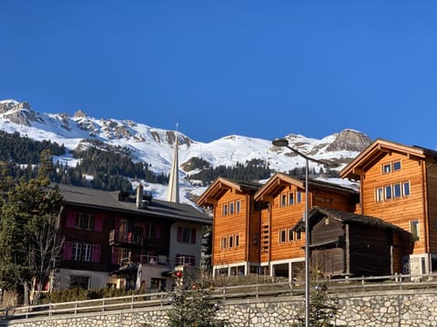 Property building, Winter