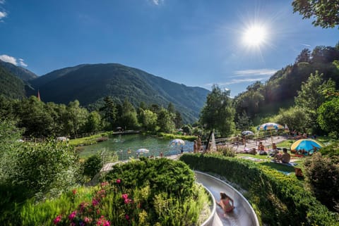 Property building, Swimming pool