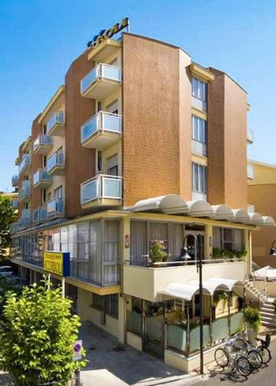 Property building, Neighbourhood, Balcony/Terrace, Location
