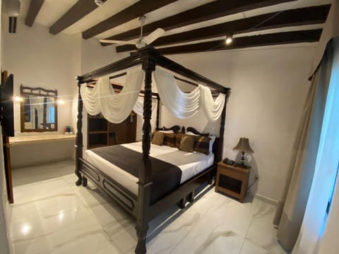 Bed, room service