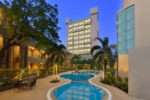 Property building, Swimming pool