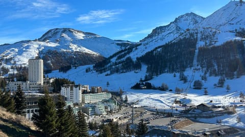 Appartamento Villaggio Olimpico Sestriere Apartment in Sestriere