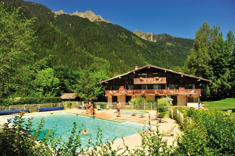 Summer, Swimming pool