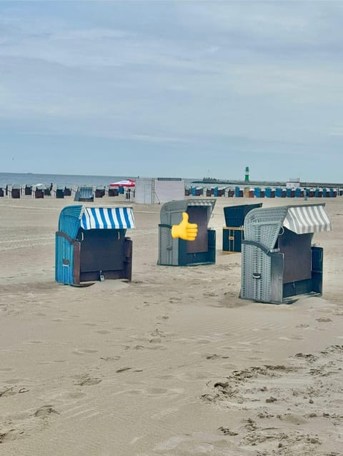Ferienwohnung Achtern Diek, inklusive Stellplatz und Strandkorb von Mai bis September Apartment in Mecklenburg-Vorpommern, Germany