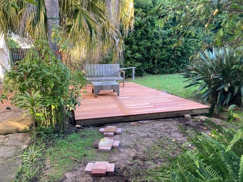 Property building, Garden, View (from property/room), Garden view