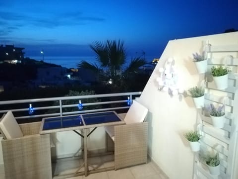 Sea view cozy studio near center of Rethymno town&free parking Apartment in Rethymno