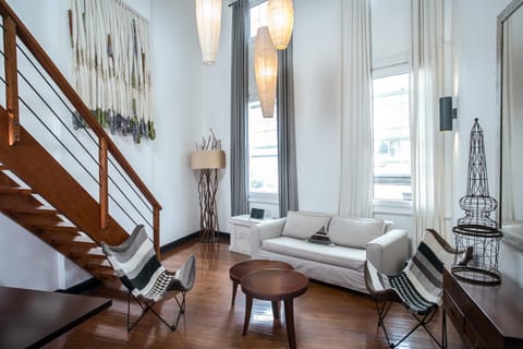 Living room, Decorative detail