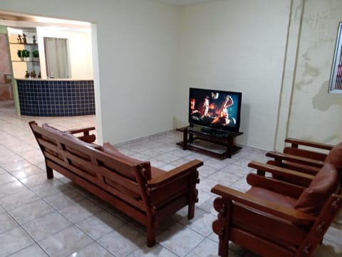 Communal lounge/ TV room, Evening entertainment