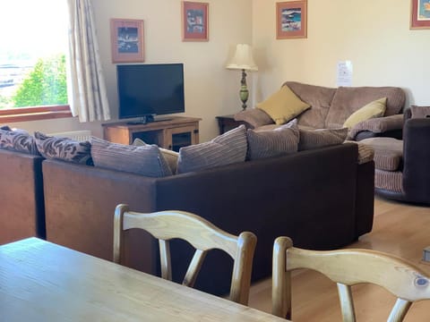 Skye Basecamp Hostel, Broadford Bay, Isle of Skye Hostel in Scotland