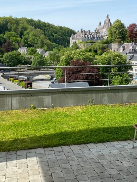 Natural landscape, Garden, Balcony/Terrace