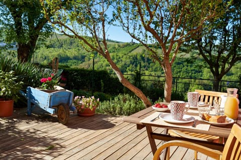 Balcony/Terrace, Garden view, Facility for disabled guests