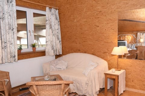 kleines Appartment auf Gestütsanlage Apartment in Schleswig-Holstein