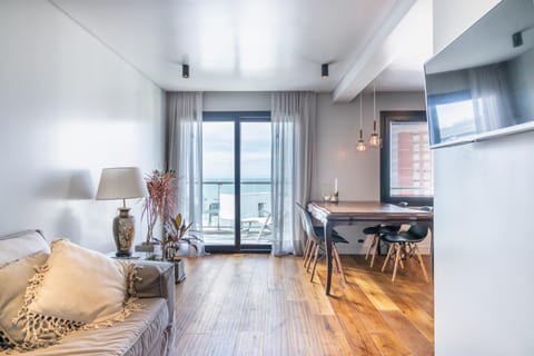 Living room, Dining area, Sea view