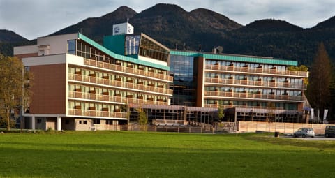 Property building, Natural landscape