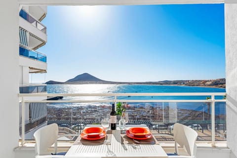 Natural landscape, View (from property/room), Balcony/Terrace, Sea view
